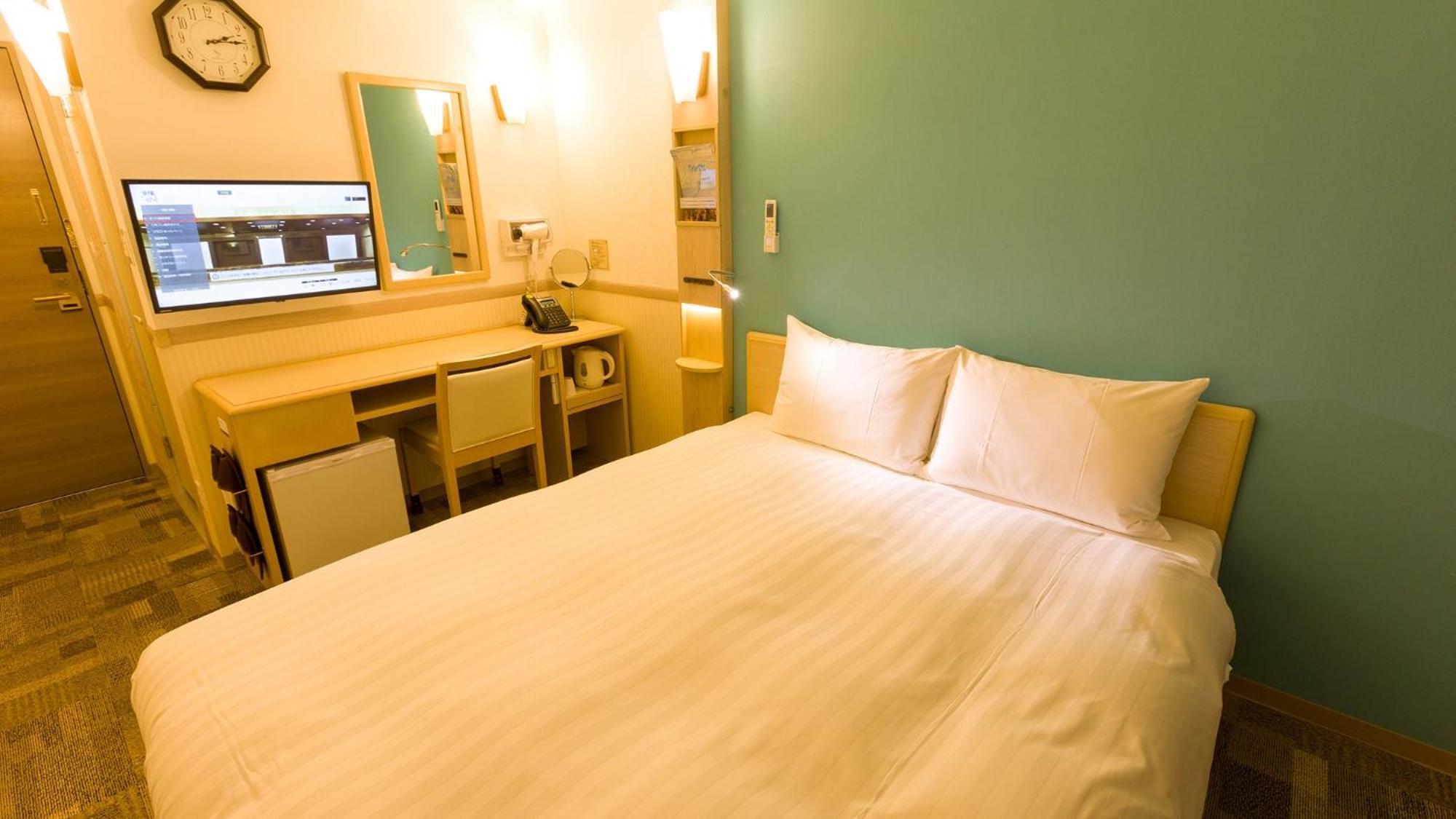 Toyoko Inn Shiki Eki Higashi Guchi Rom bilde